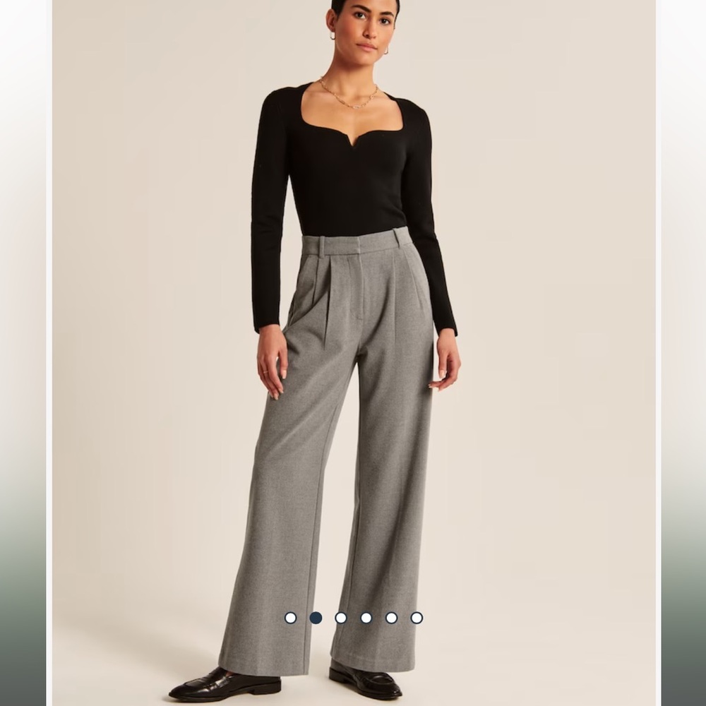 Tailored brushed suiting wide leg pant. Abercrombie & fitch